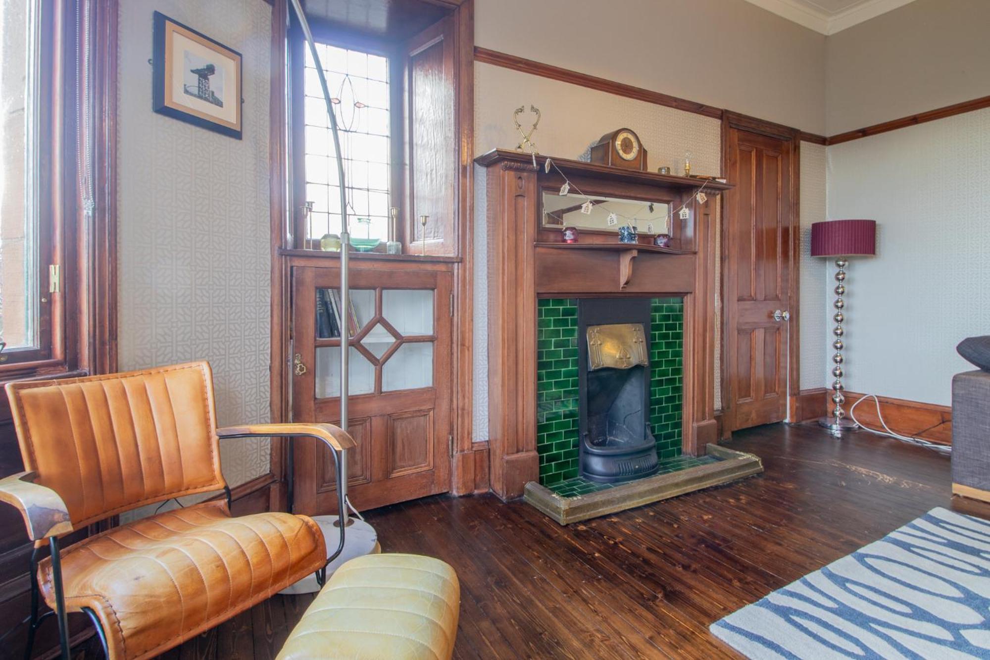 Pass The Keys Beautiful, Traditional 2 Bed Flat W Free Parking Glasgow Extérieur photo